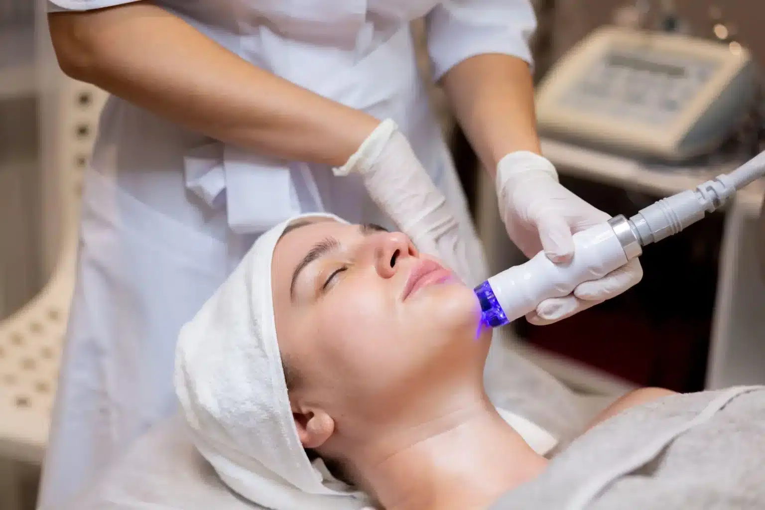 Why HOCL Sprays Are Becoming the Skin Care Secret More People Trust