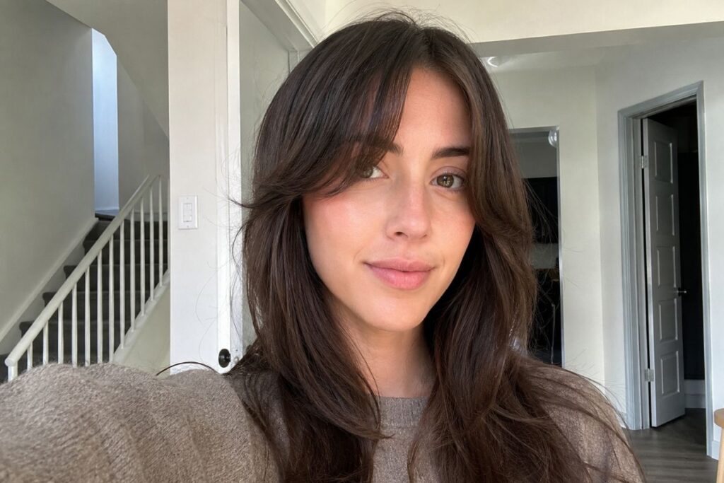 Curtain bangs for oblong face shape
