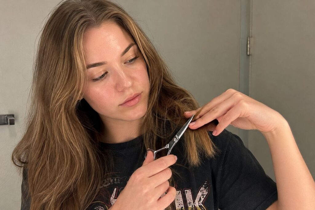 Point cutting technique for DIY curtain bangs
